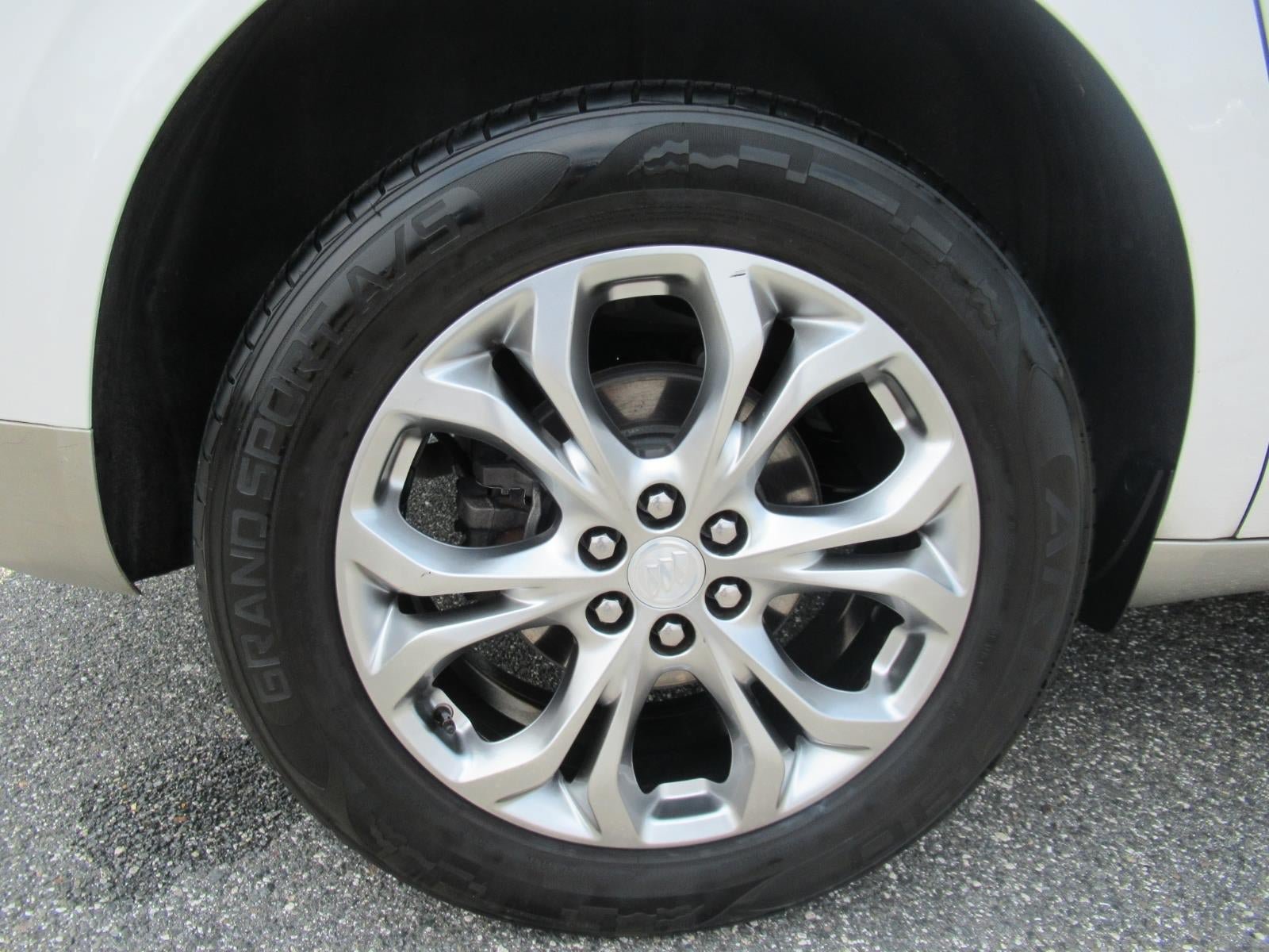 Used 2019 Buick Enclave Avenir w/ Avenir Technology Package FWD image 8