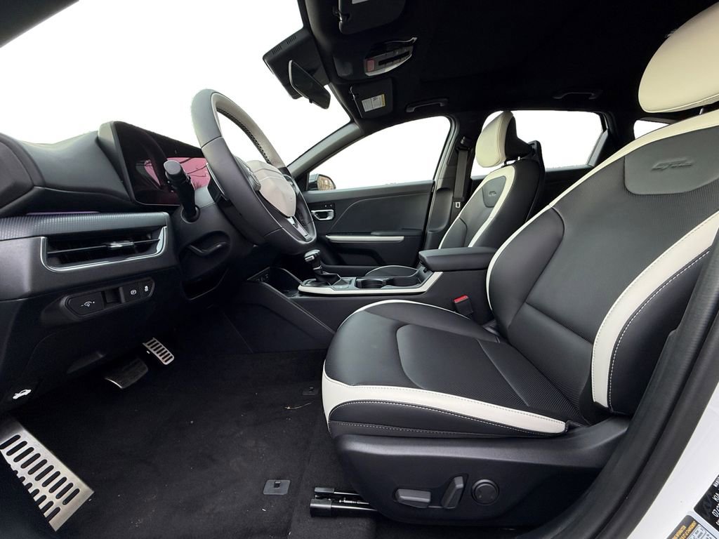 New 2025 Kia K4 GT-Line Turbo image 9