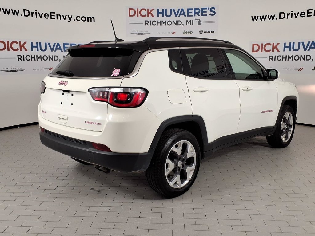 Used 2020 Jeep Compass Limited AWD/4WD image 4