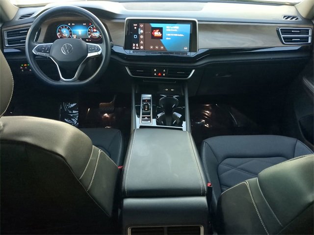 Certified 2024 Volkswagen Atlas SE image 14