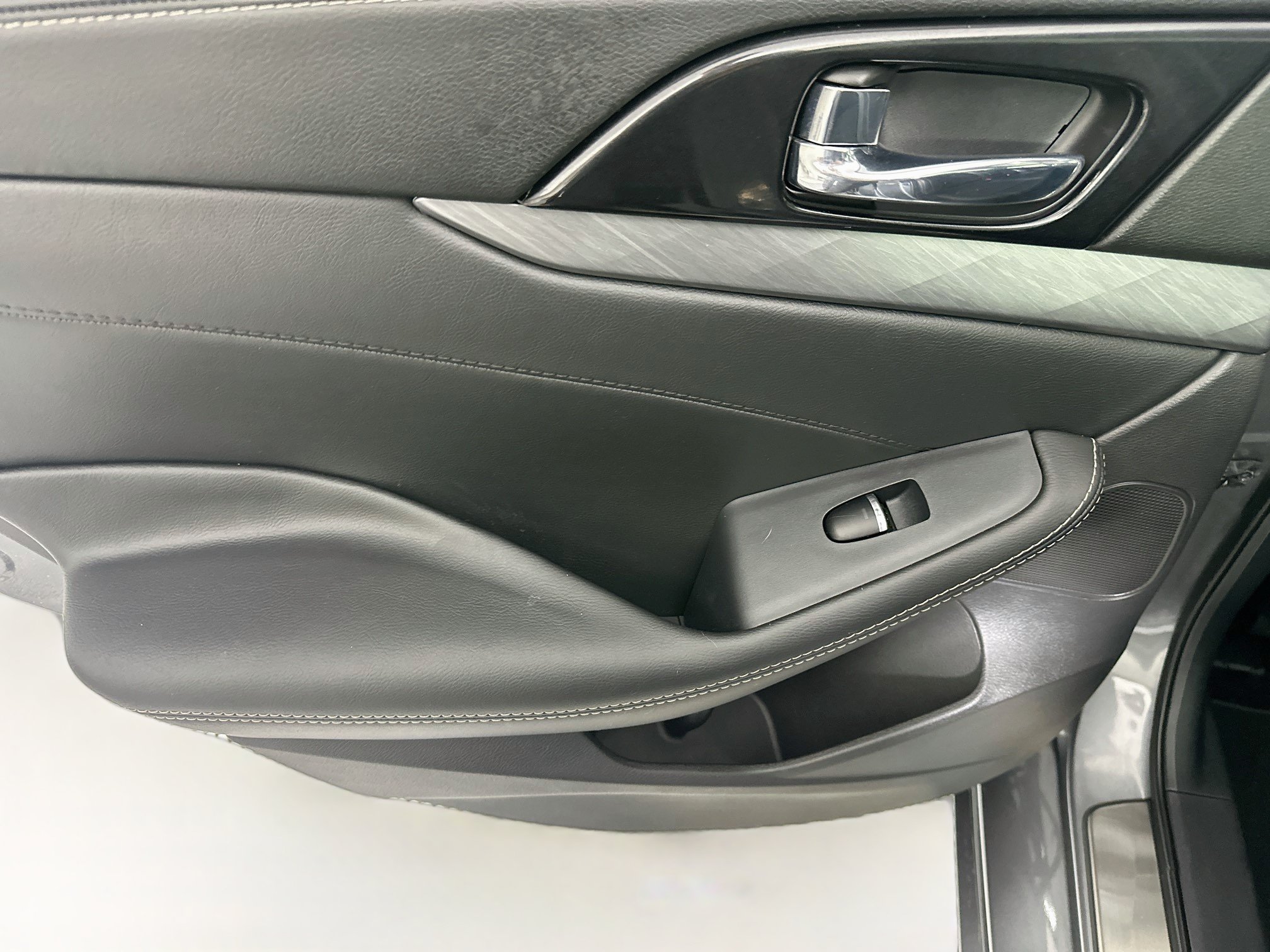 Used 2018 Nissan Maxima 3.5 SL FWD image 26