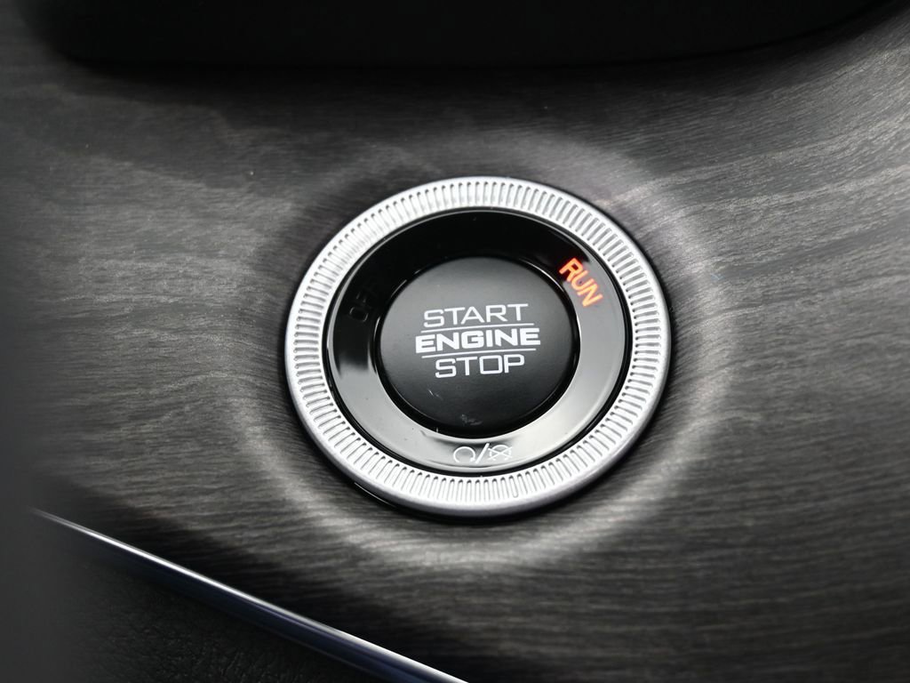 Used 2024 Jeep Grand Cherokee L Overland w/ Advanced Protech Group III image 35