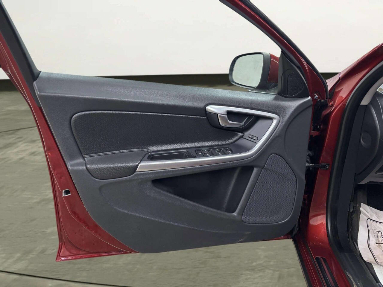 Used 2012 Volvo S60 T5 image 10