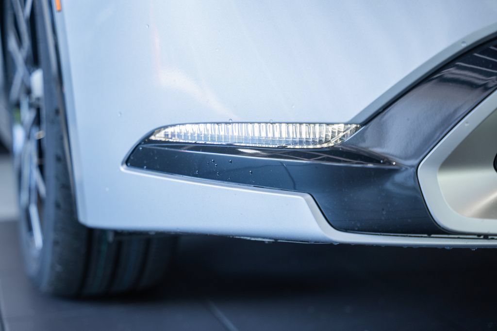 New 2026 Toyota Prius Plug-In Hybrid FWD image 12