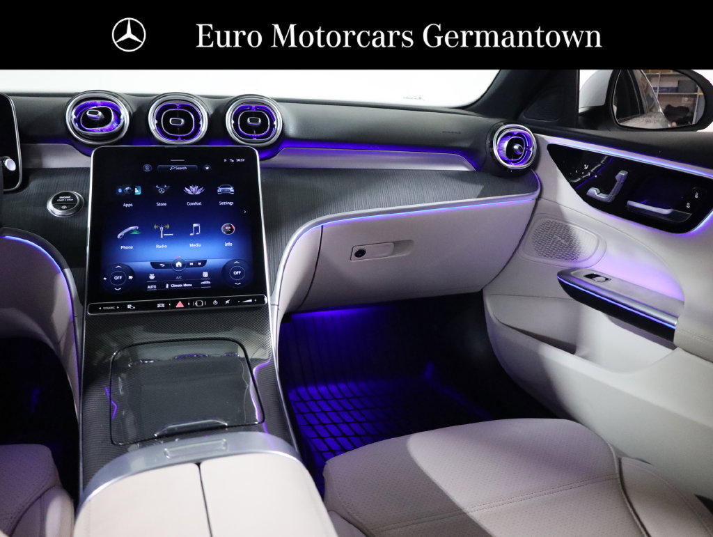Used 2023 Mercedes-Benz C 300 4MATIC Sedan image 37