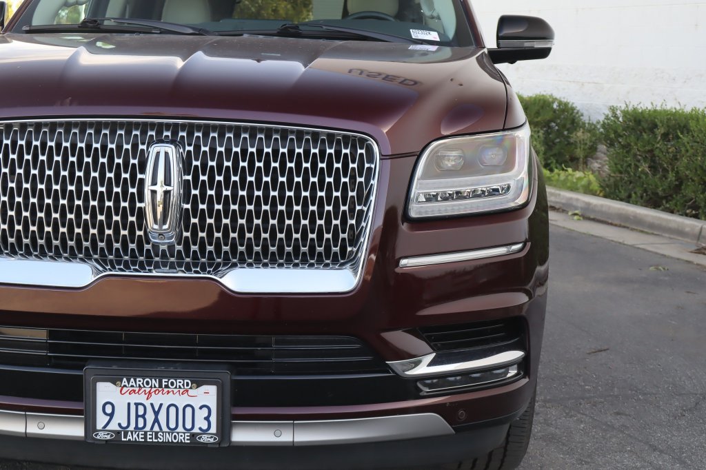 Used 2018 Lincoln Navigator L Select RWD image 10