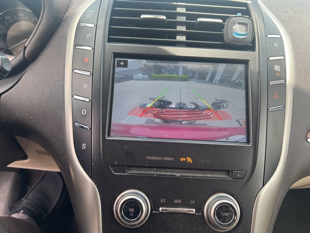 Used 2019 Lincoln MKC Select w/ Select Plus Package image 12