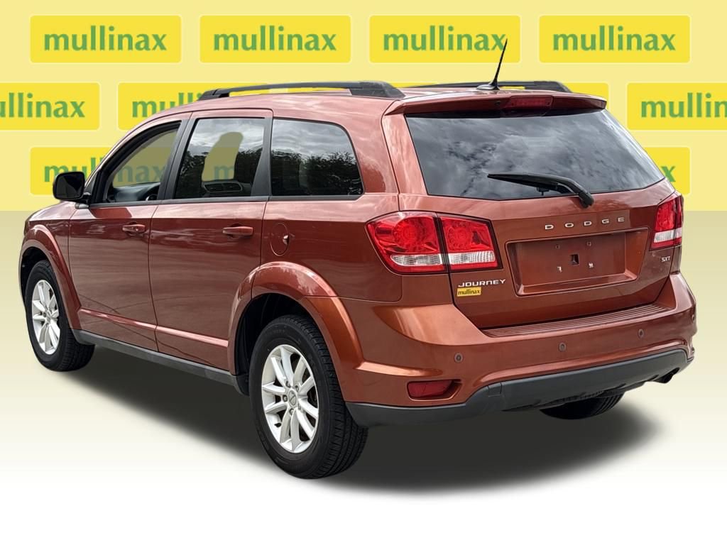 Used 2013 Dodge Journey SXT w/ Flexible Seating Group image 8