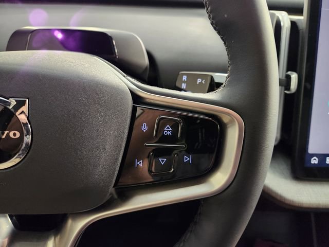 Used 2025 Volvo EX30 Ultra w/ Climate Package image 26