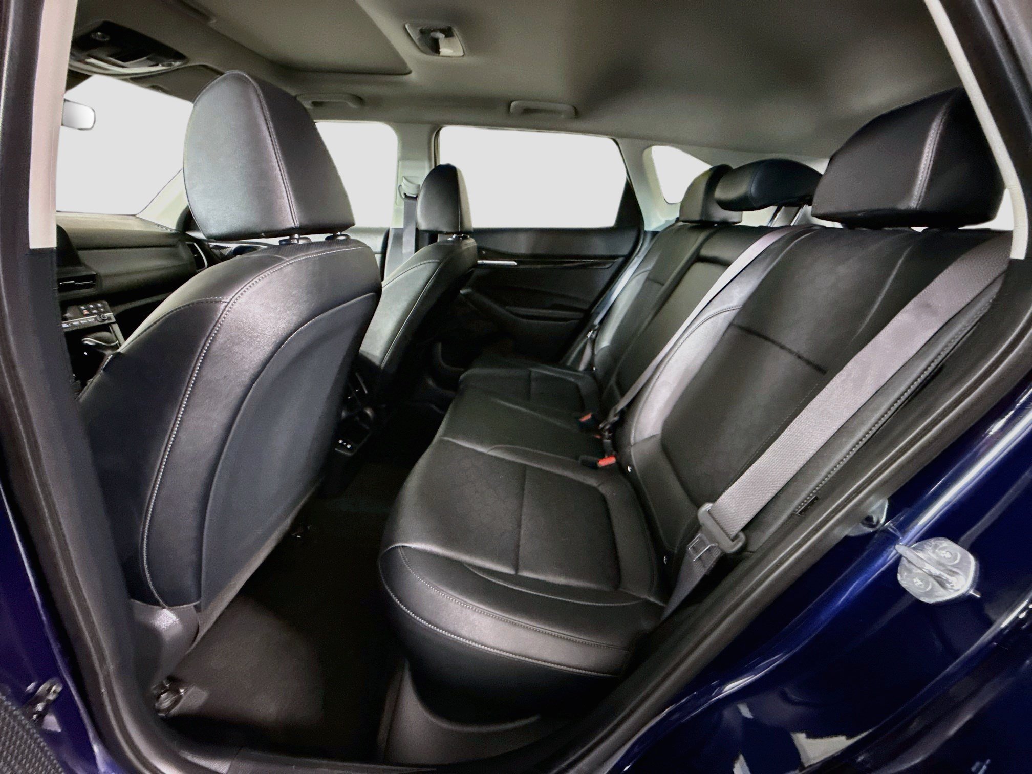 Used 2024 Kia Seltos SX w/ SX Sunroof Package AWD/4WD image 25