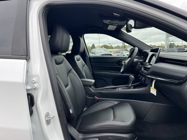 Used 2026 Jeep Compass Limited AWD/4WD image 19