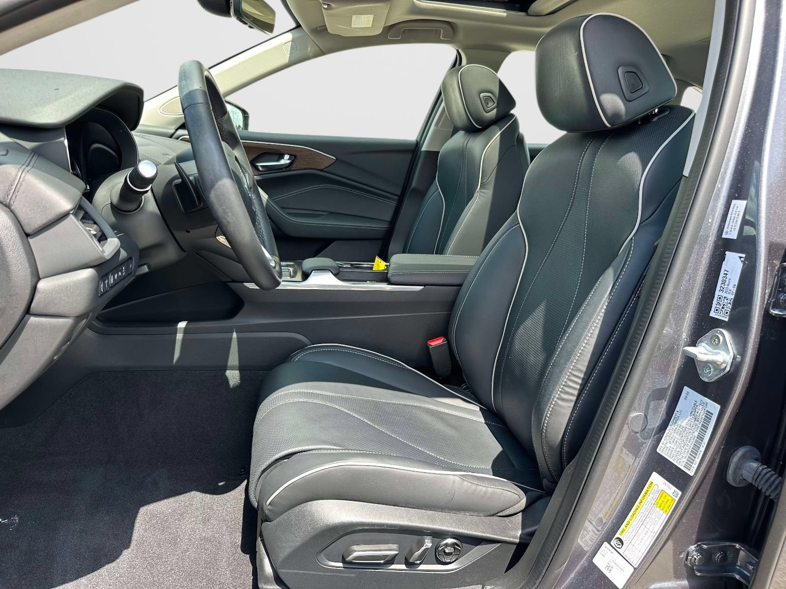 Certified 2023 Acura TLX w/ Advance Package AWD/4WD image 14