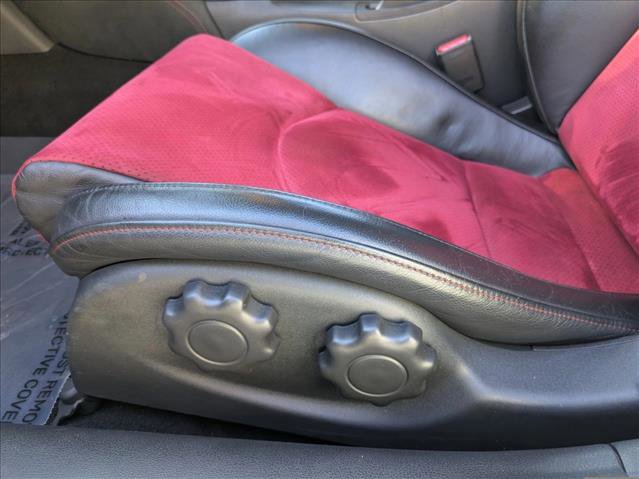 Used 2016 Nissan 370Z NISMO image 18