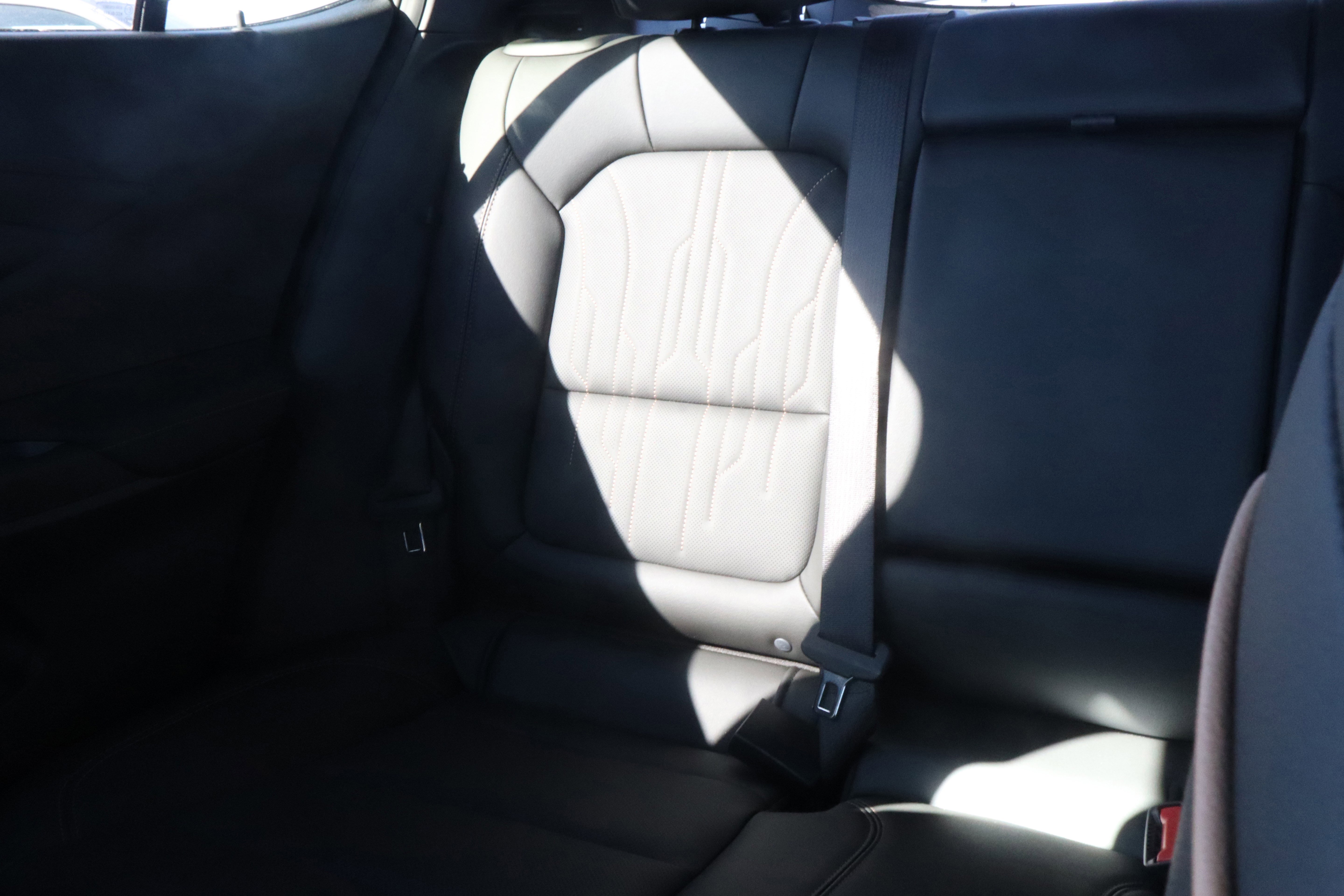 New 2026 Buick Envista Avenir image 13