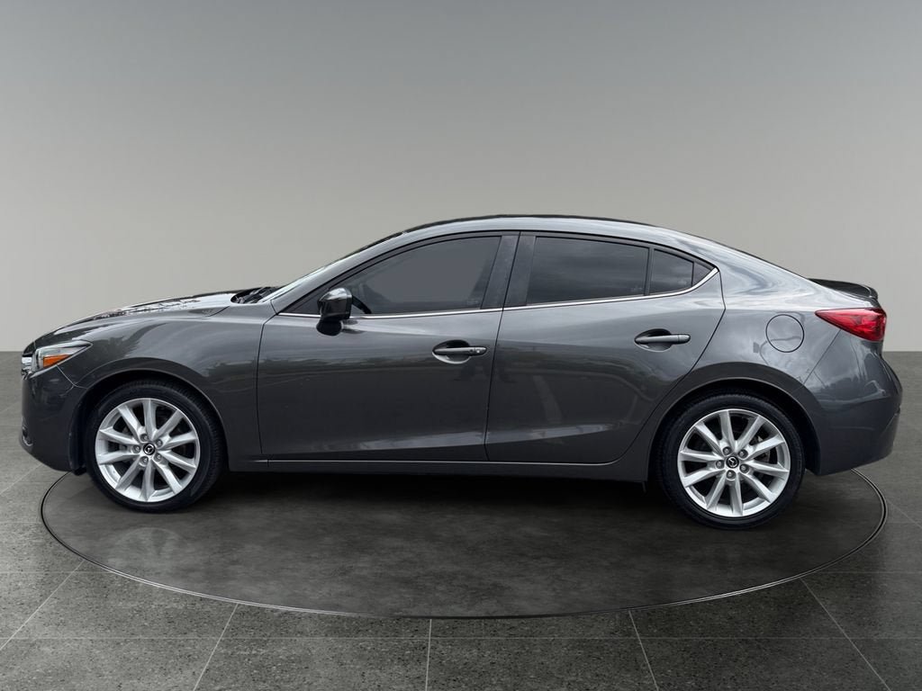 Used 2017 MAZDA MAZDA3 Grand Touring FWD image 4