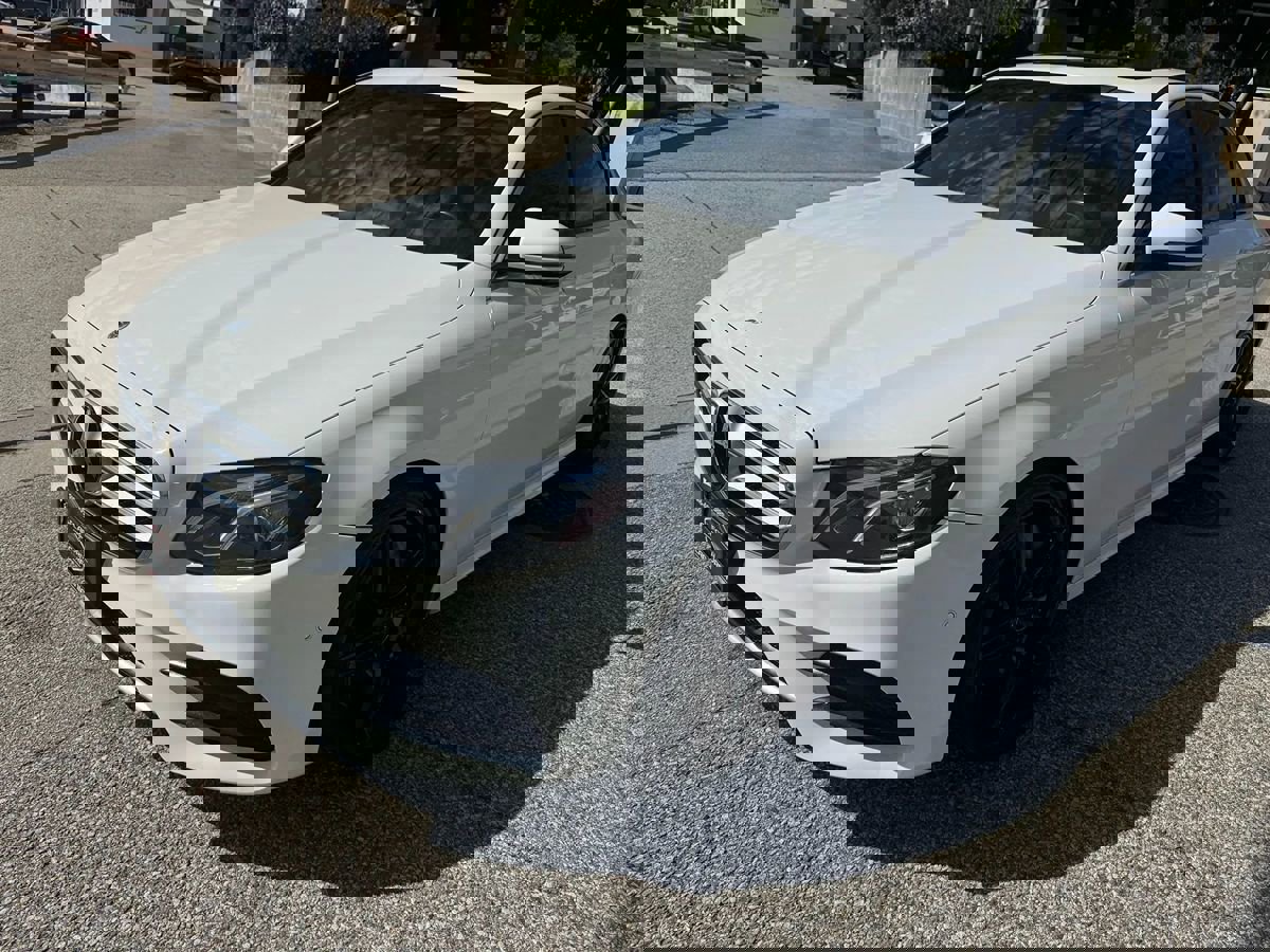 Used 2018 Mercedes-Benz E 300 w/ AMG Line Exterior image 2