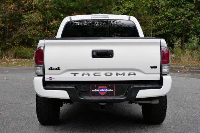 Used 2020 Toyota Tacoma TRD Sport image 24