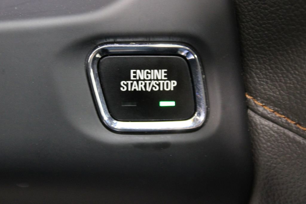 Used 2023 GMC Acadia AT4 w/ Preferred Package image 47