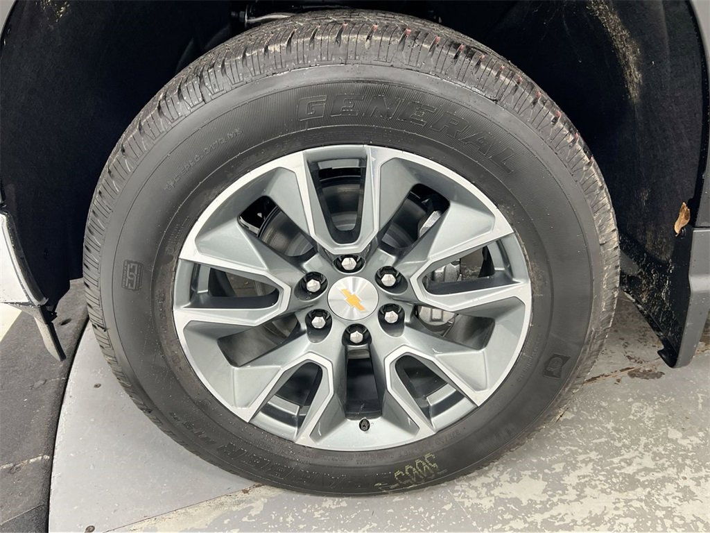New 2026 Chevrolet Silverado 1500 LT image 25