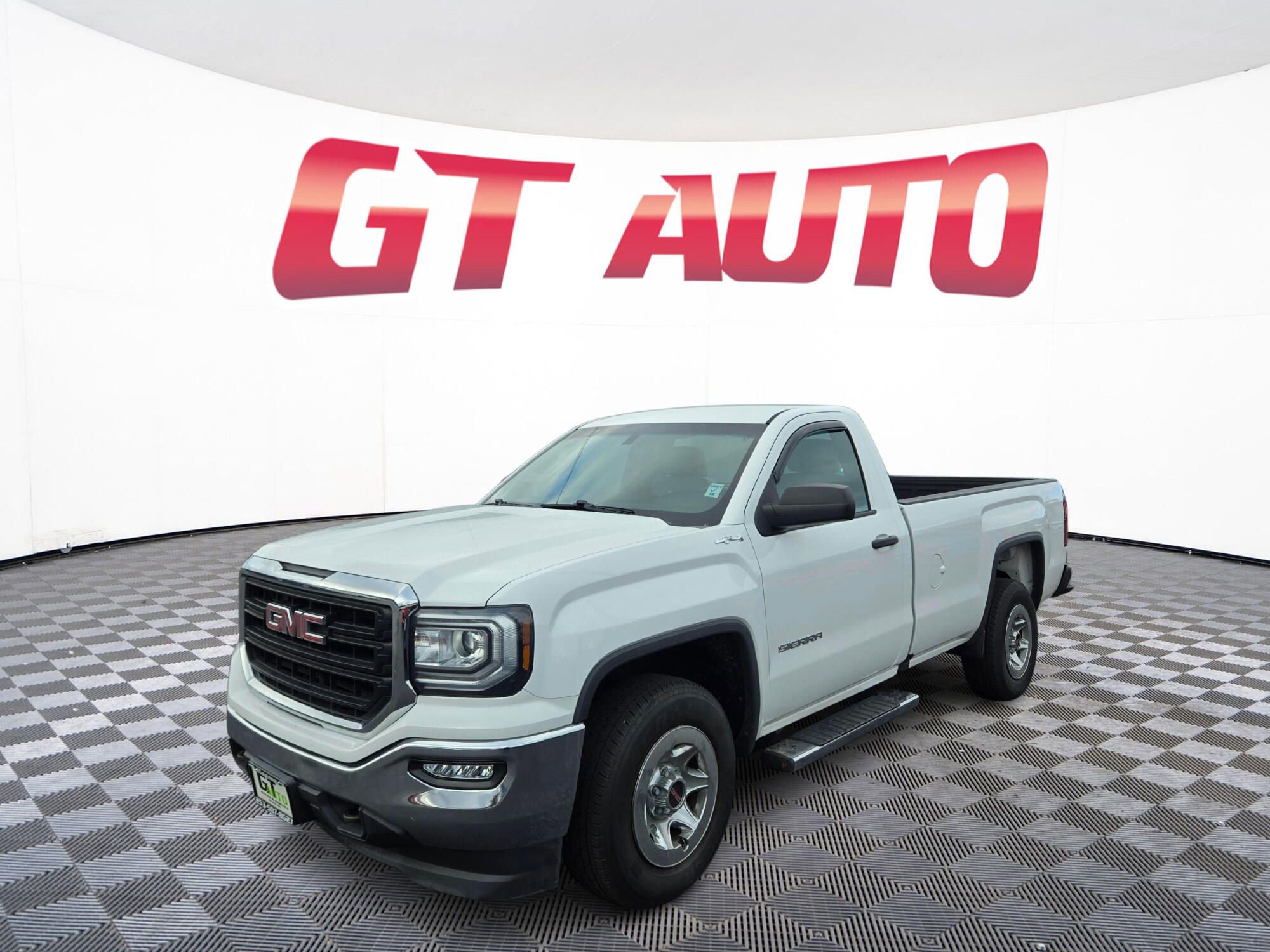 Used 2018 GMC Sierra 1500 4x4 Regular Cab image 3
