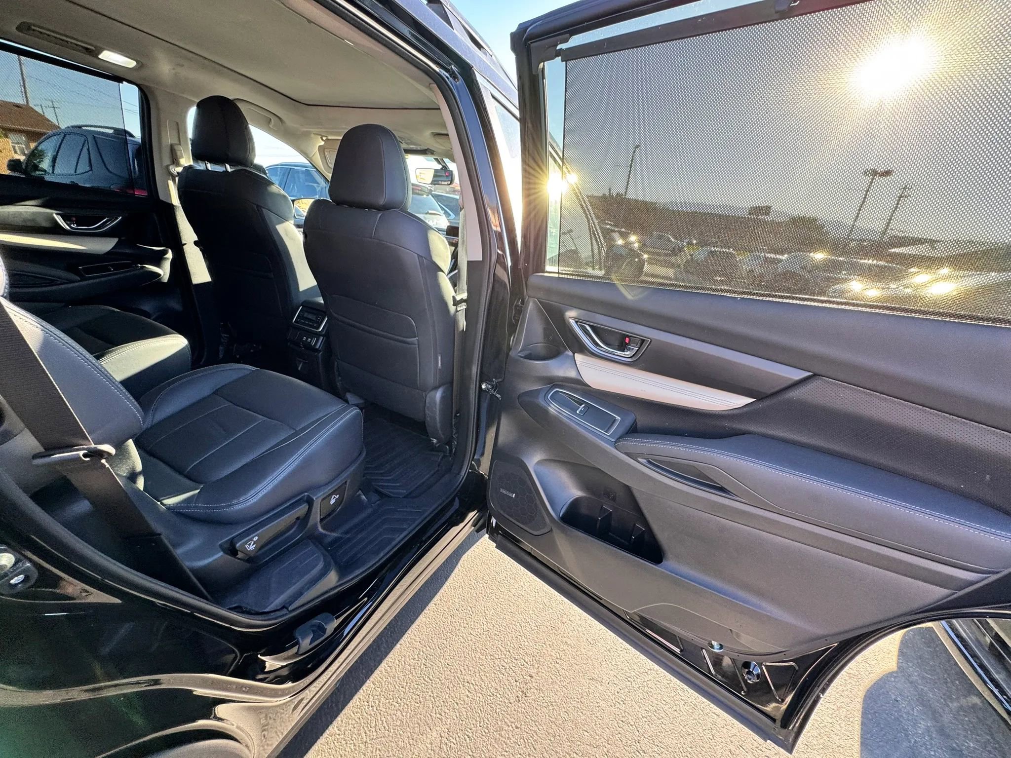 Used 2022 Subaru Ascent Limited w/ Technology Package image 31