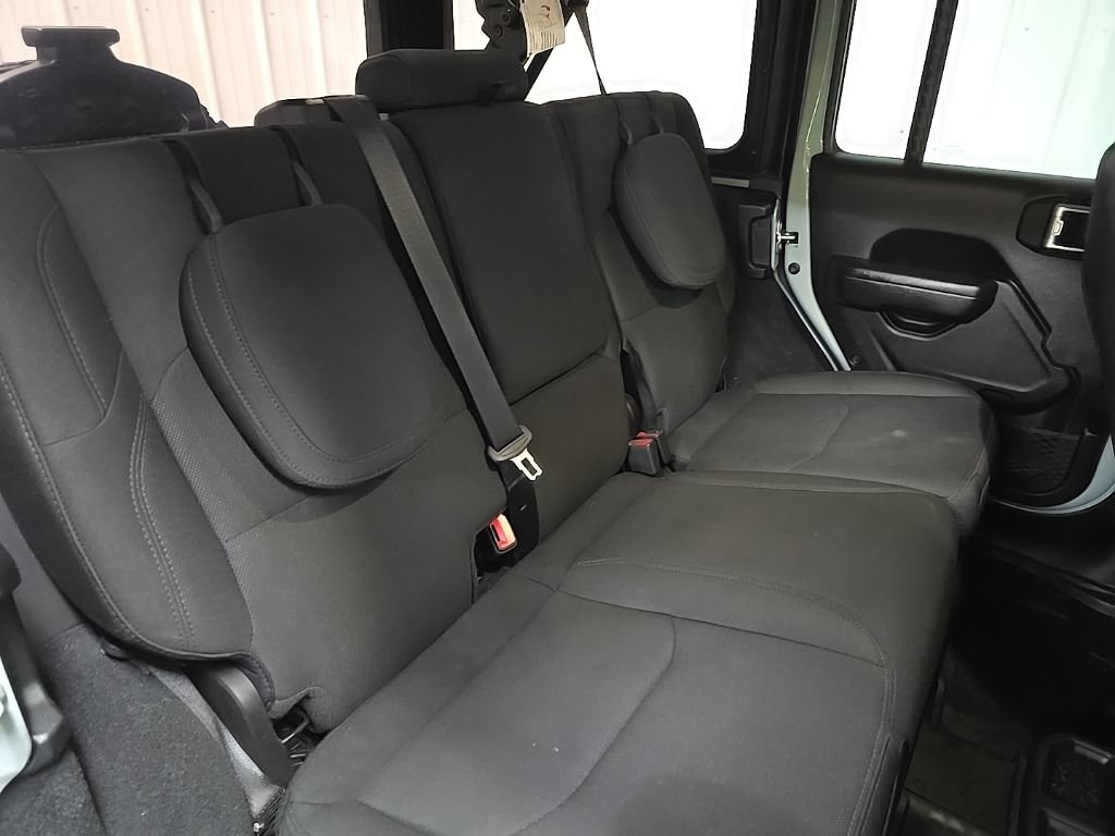 Used 2023 Jeep Wrangler Unlimited w/ 8.4" Radio Group image 16