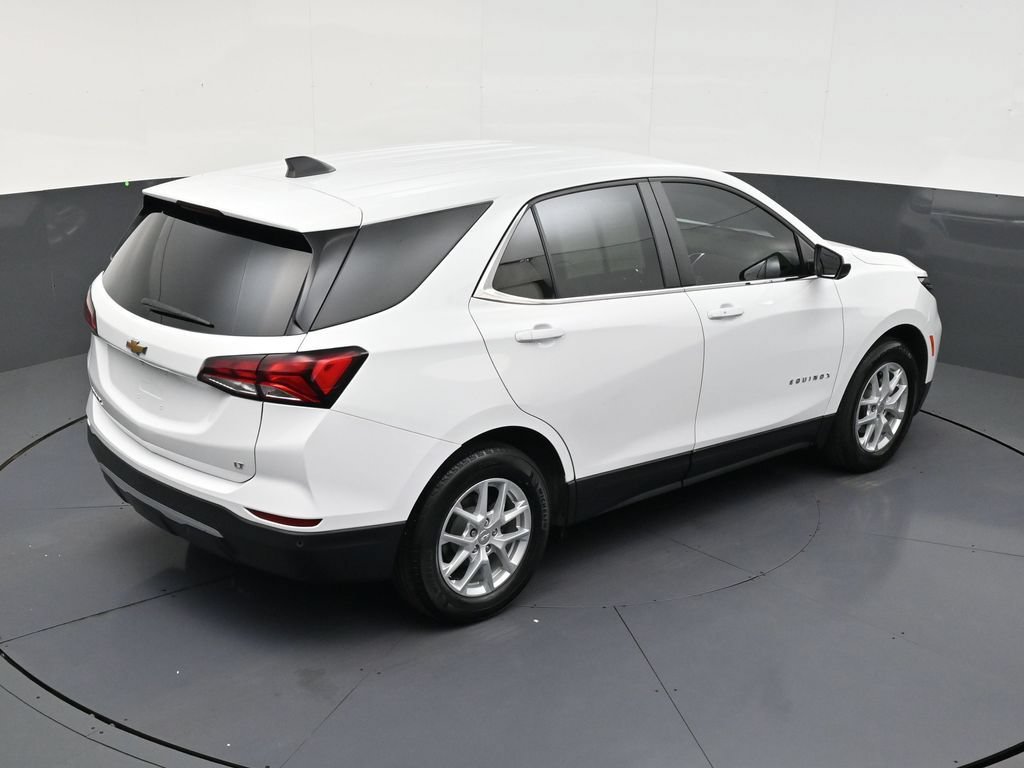 Used 2024 Chevrolet Equinox LT FWD image 17