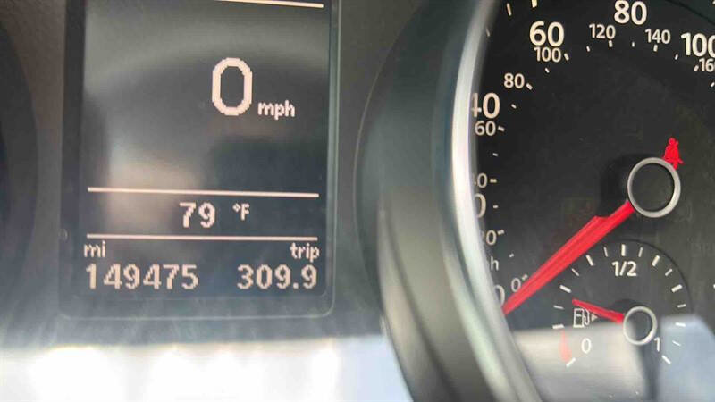 Used 2017 Volkswagen Passat 1.8T S image 18