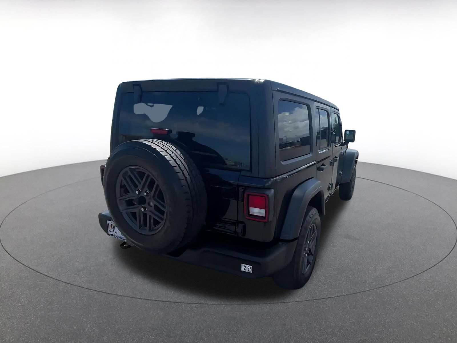 Used 2025 Jeep Wrangler Unlimited Sport AWD/4WD image 12