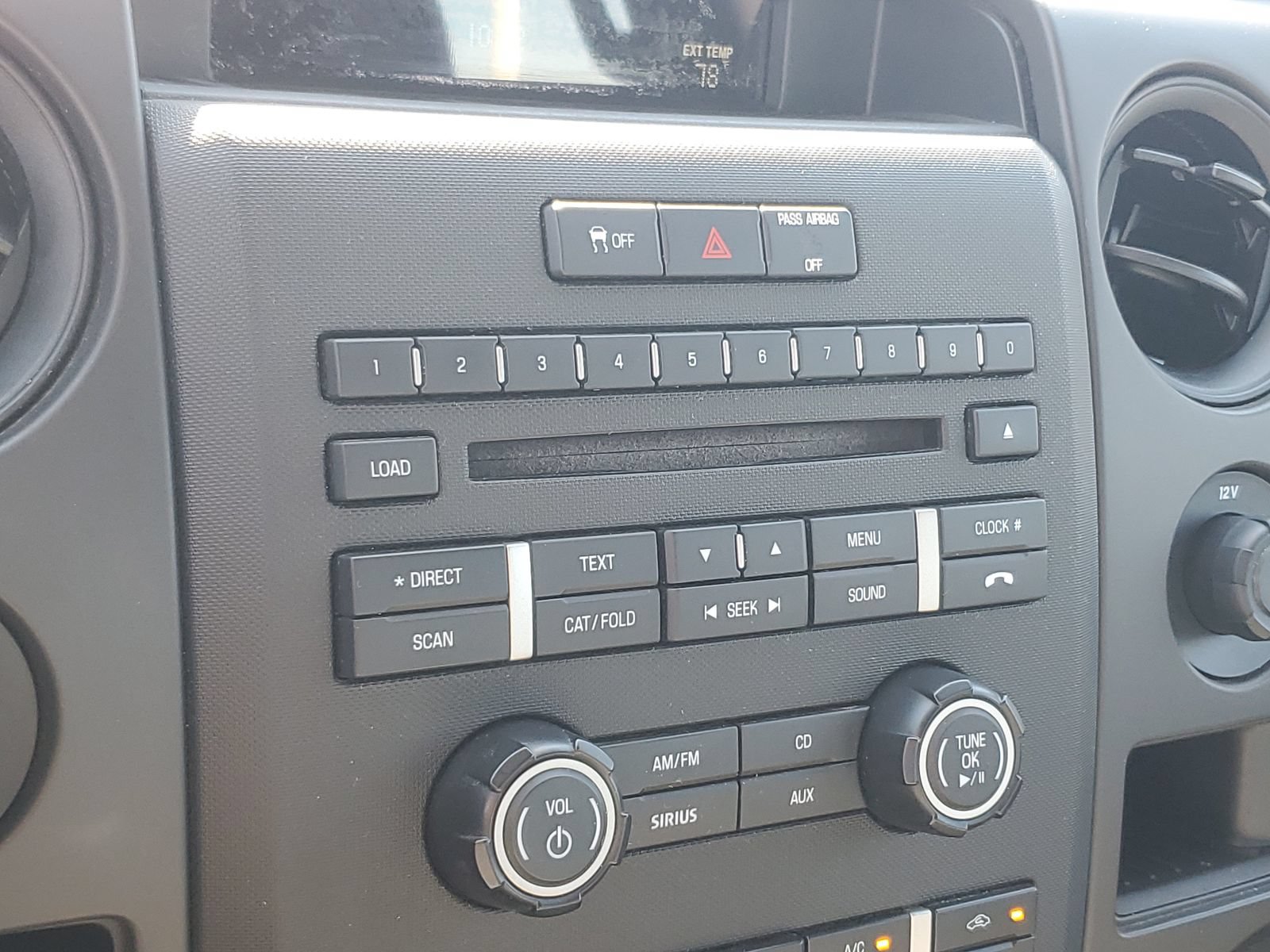 Used 2014 Ford F150 STX w/ Equipment Group 201A Mid AWD/4WD image 27