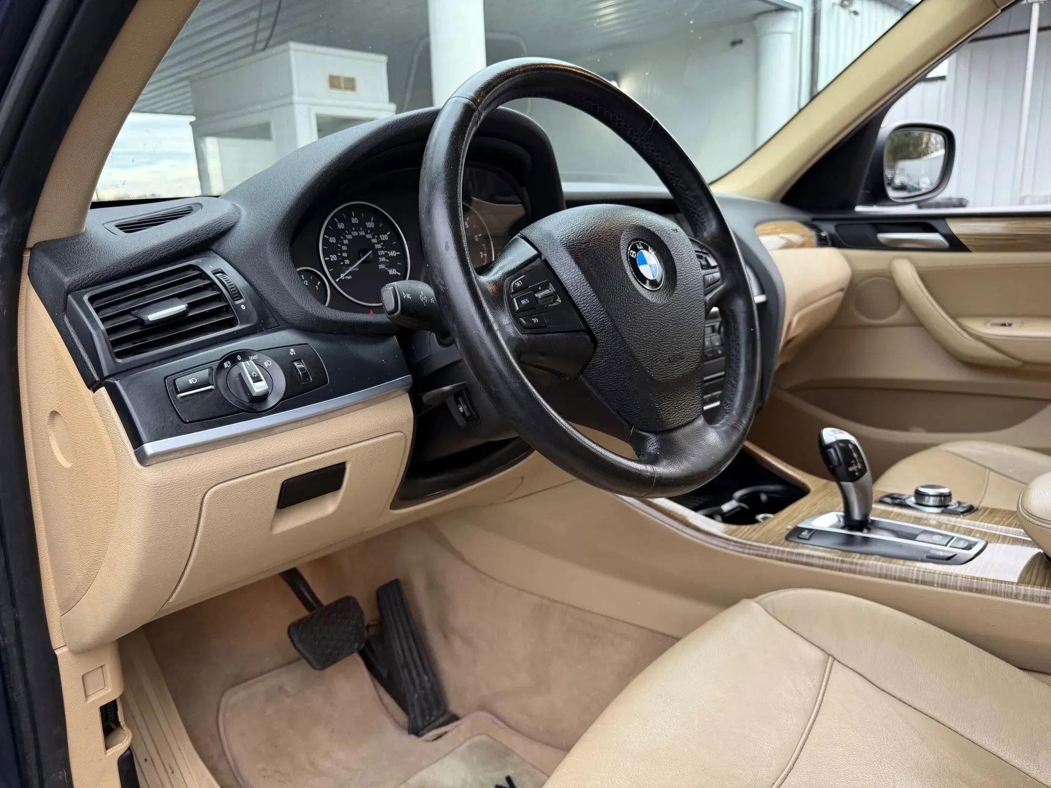 Used 2011 BMW X3 xDrive28i image 17