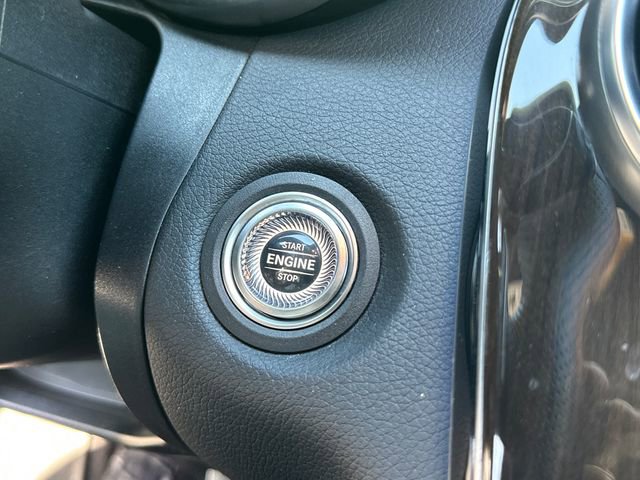 Used 2019 Mercedes-Benz C 300 Sedan image 22