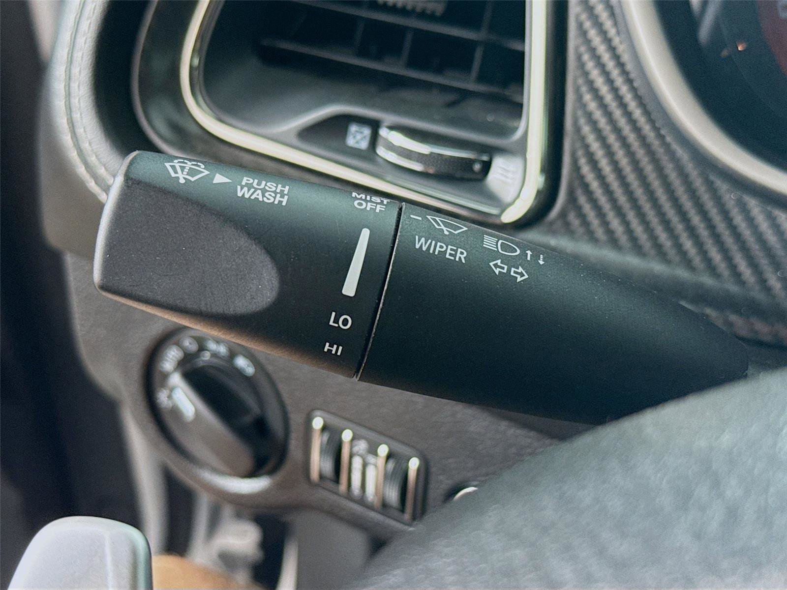 Used 2022 Dodge Challenger SRT Hellcat image 4