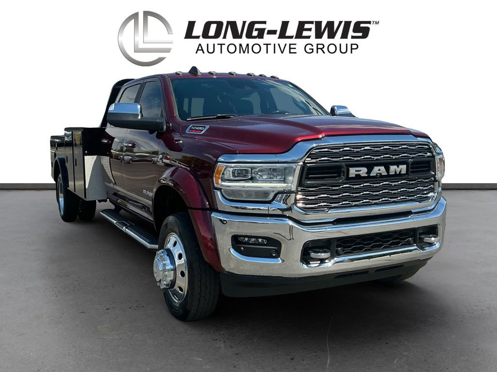 Used 2022 RAM 5500 4x4 Crew Cab image 10