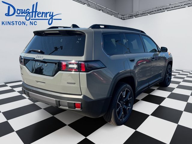 New 2026 Jeep Cherokee Overland w/ Trailer Tow Group AWD/4WD image 5