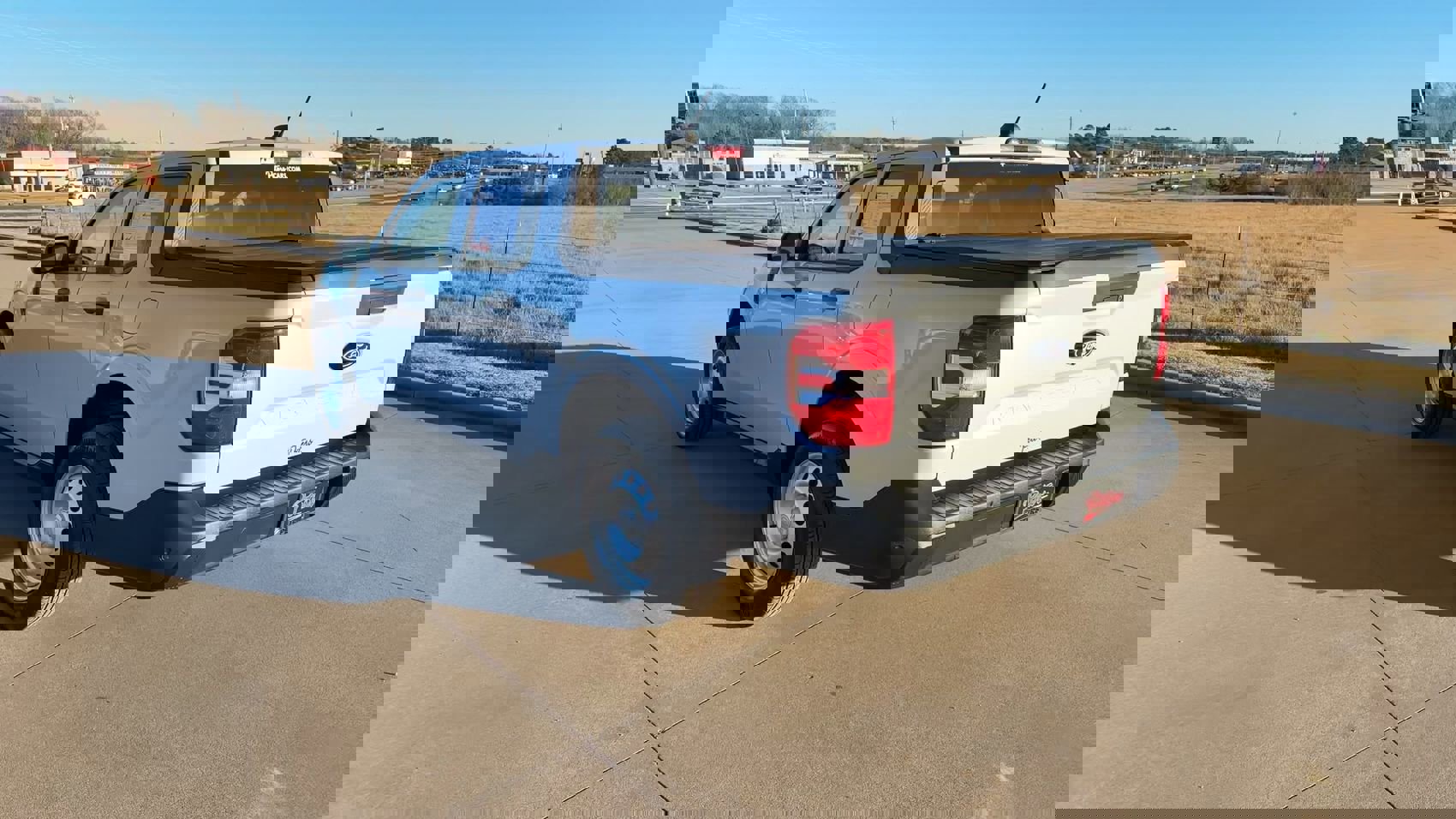 Used 2025 Ford Maverick XL w/ Equipment Group 102A image 7