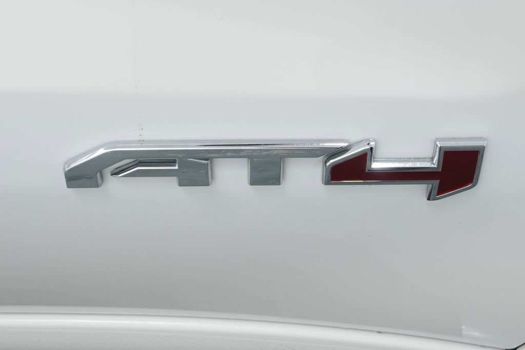 Used 2020 GMC Sierra 1500 AT4 w/ AT4 Premium Package AWD/4WD image 11