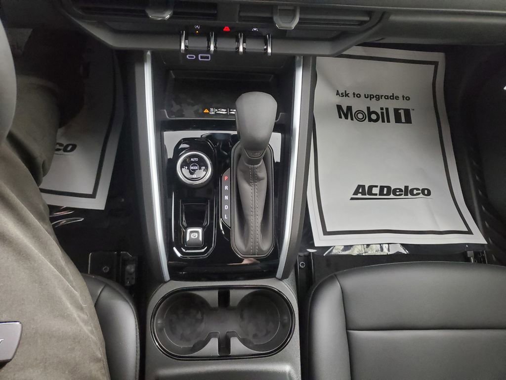 New 2026 Chevrolet Colorado Trail Boss w/ Midnight Edition AWD/4WD image 38