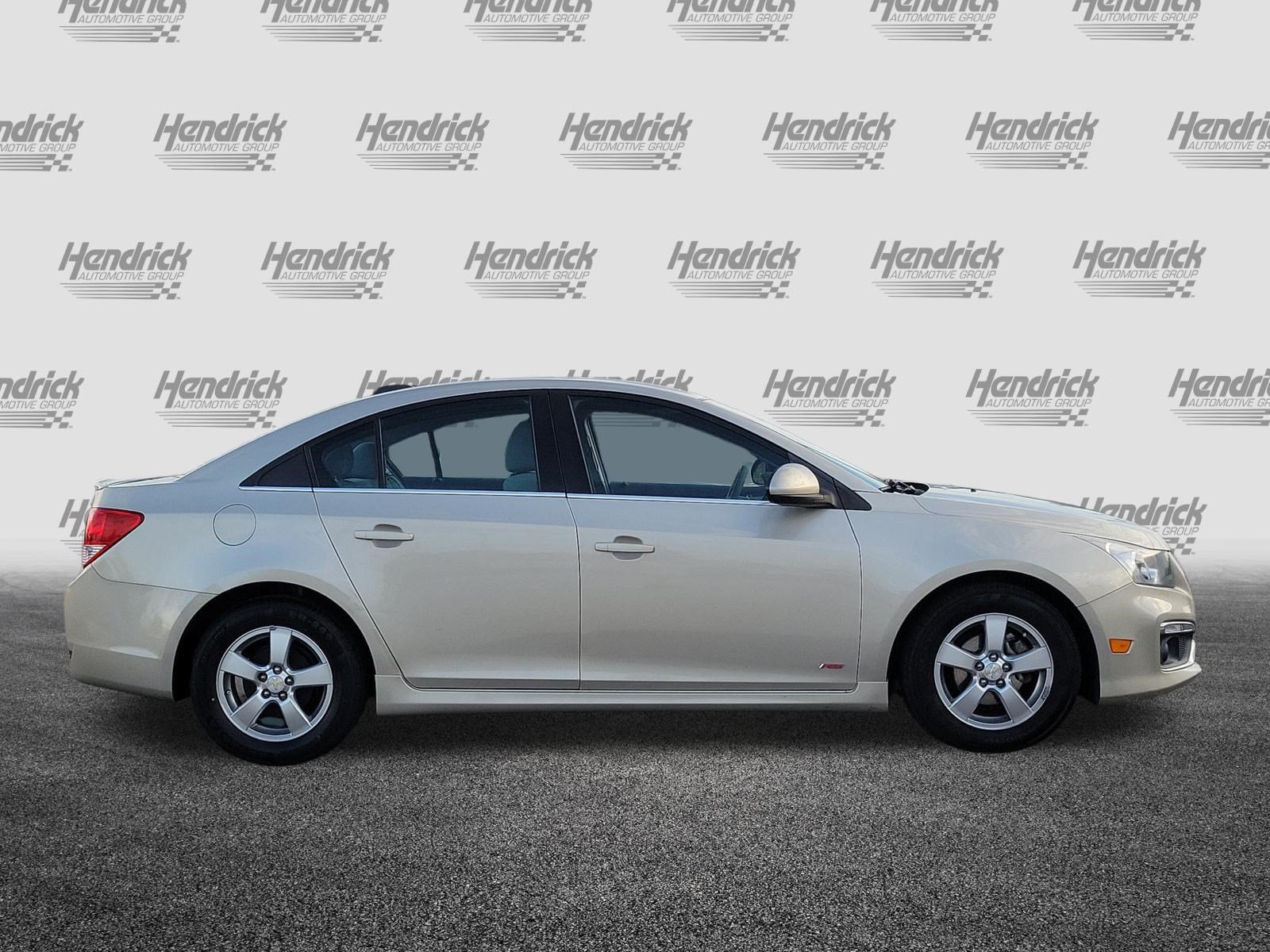 Used 2015 Chevrolet Cruze LT w/ Enhanced Safety Package FWD image 8