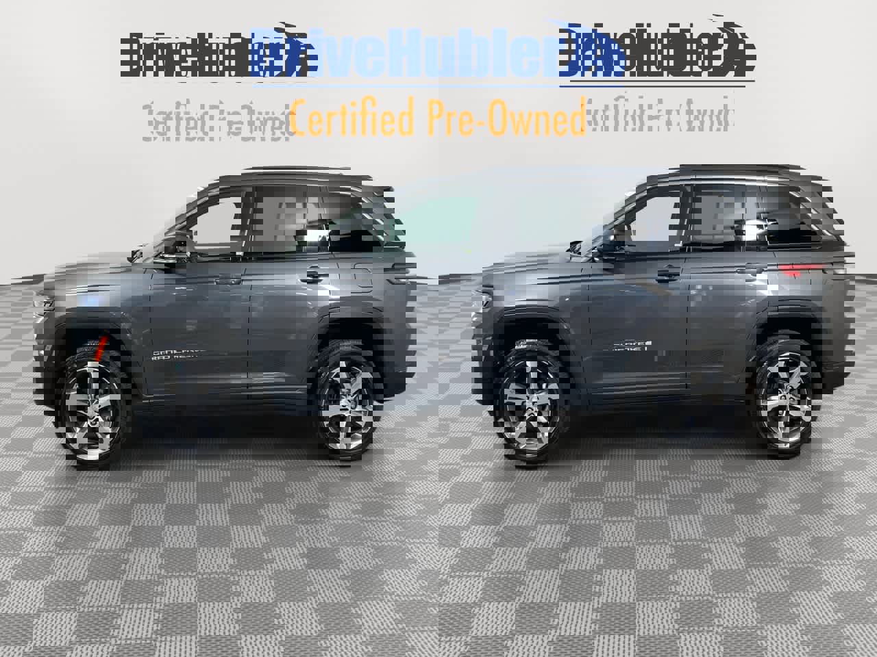 Used 2024 Jeep Grand Cherokee Limited image 5