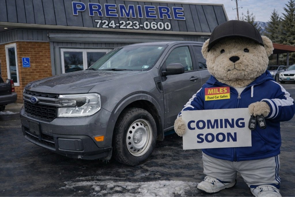 Used 2022 Ford Maverick XL image 1