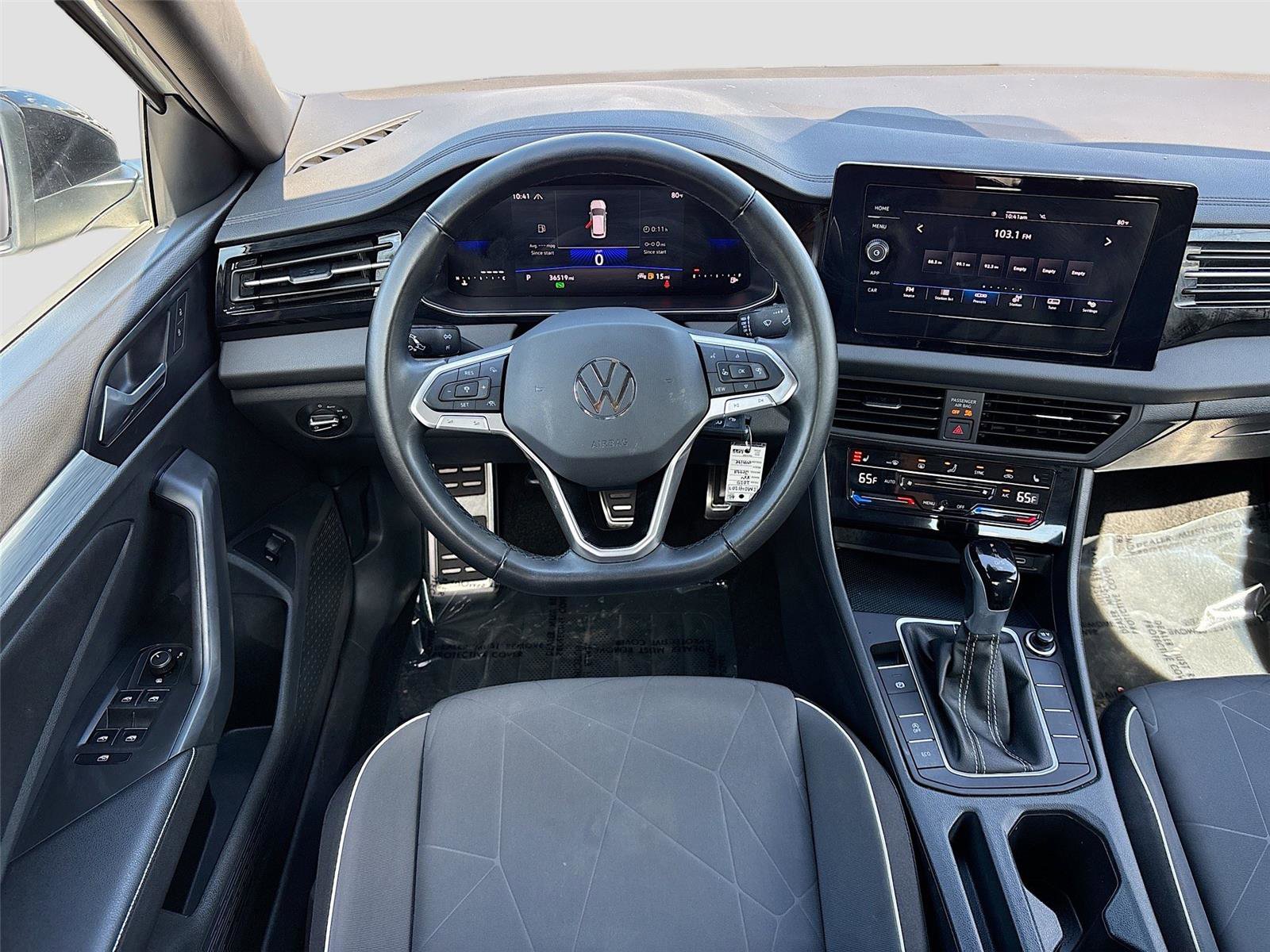 Used 2025 Volkswagen Jetta Sport FWD image 21