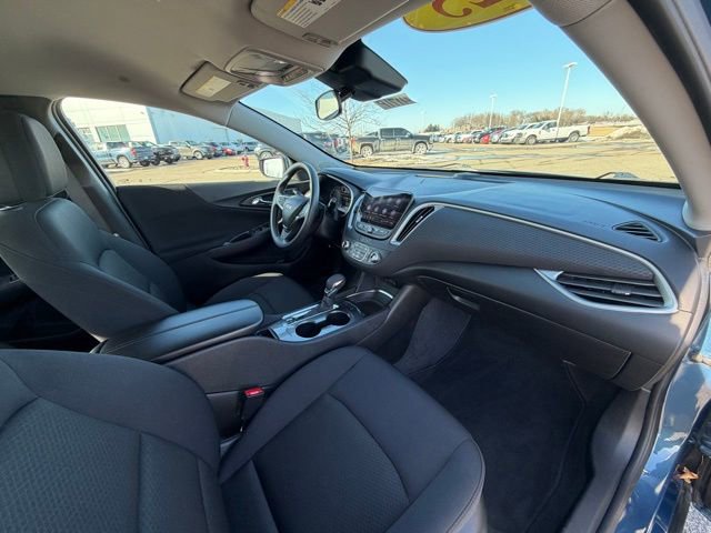 Used 2025 Chevrolet Malibu LT image 20