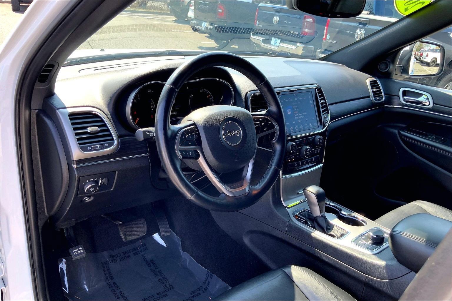 Certified 2021 Jeep Grand Cherokee Limited image 17