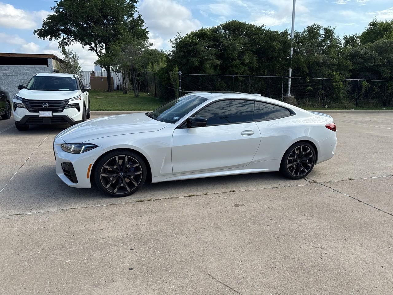 Used 2025 BMW M440i Coupe RWD image 7
