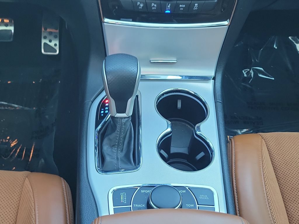 Used 2021 Jeep Grand Cherokee SRT AWD/4WD image 20