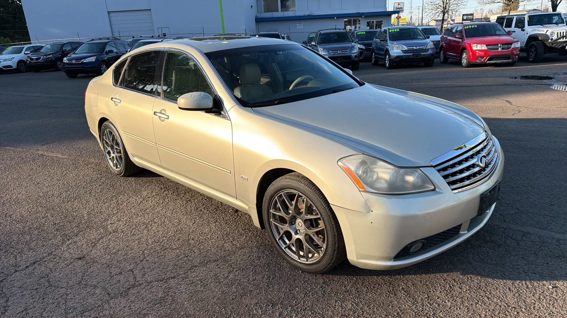 Used 2007 INFINITI M35 w/ Journey Pkg RWD image 2