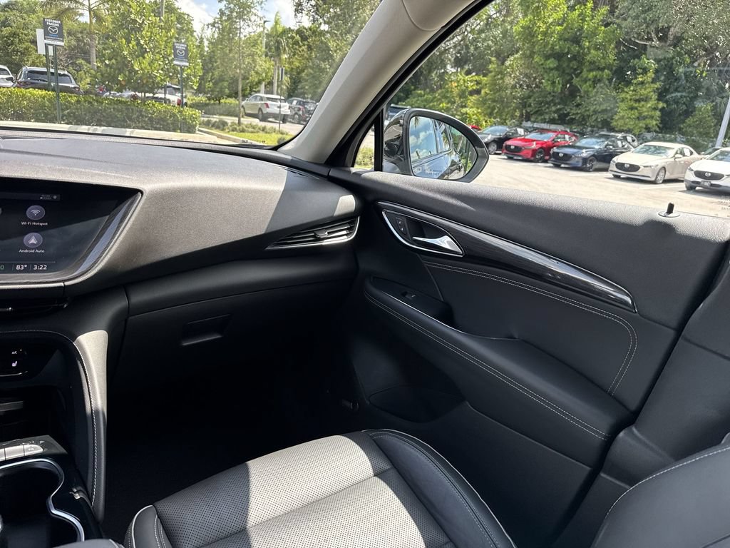 Used 2021 Buick Envision Essence w/ Technology Package I FWD image 15