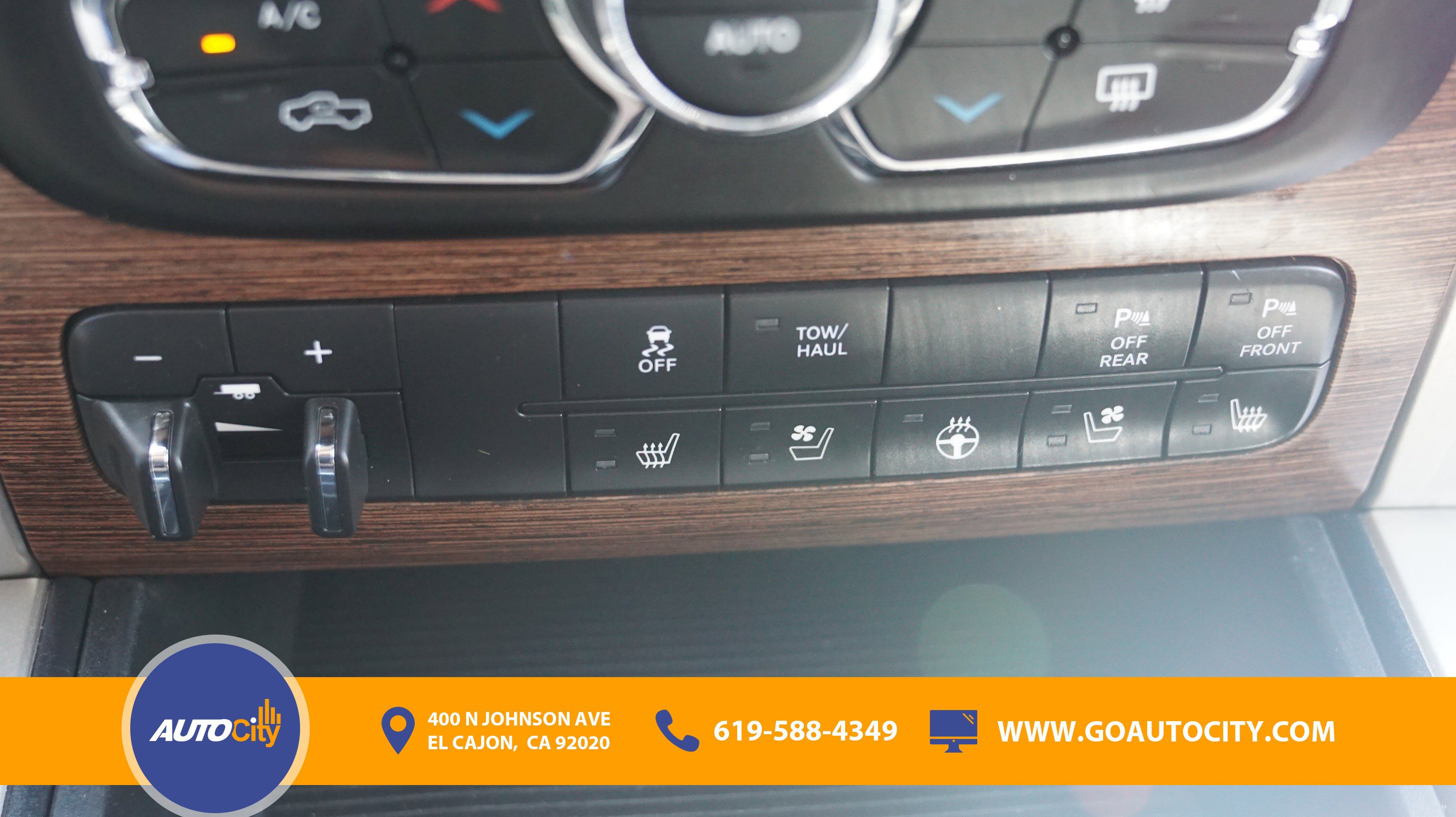 Used 2015 RAM 1500 Laramie w/ Convenience Group RWD image 24