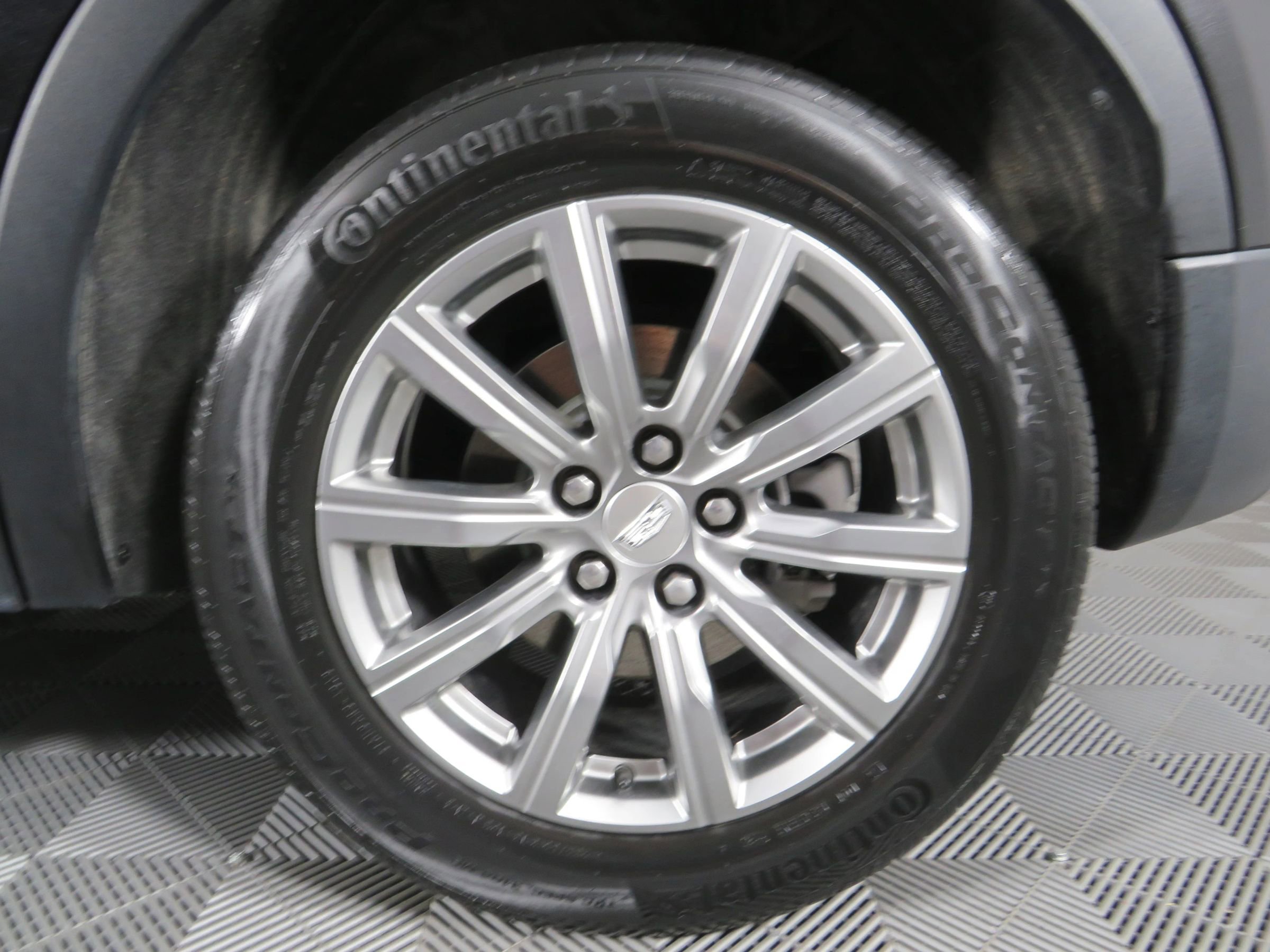 Used 2020 Cadillac XT4 Premium Luxury image 50